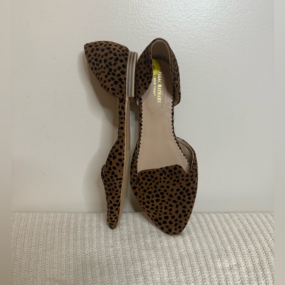 Isaac Mizrahi NWT Leopard Print Pointed Toe D'Orsay Flats - Brown size 9
